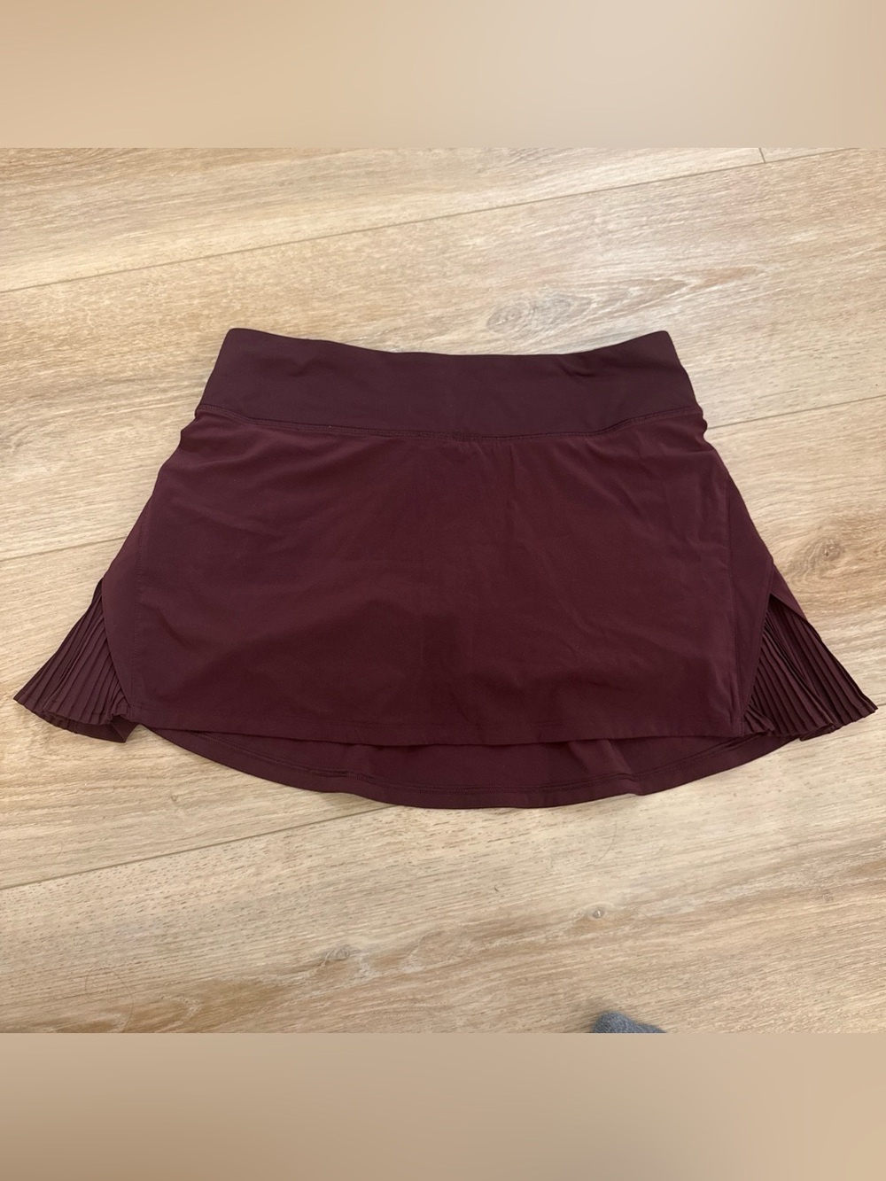 Lululemon Play Off The Pleats Tennis Skirt Cassis Skort/Short Size 4 - Picture 5 of 9